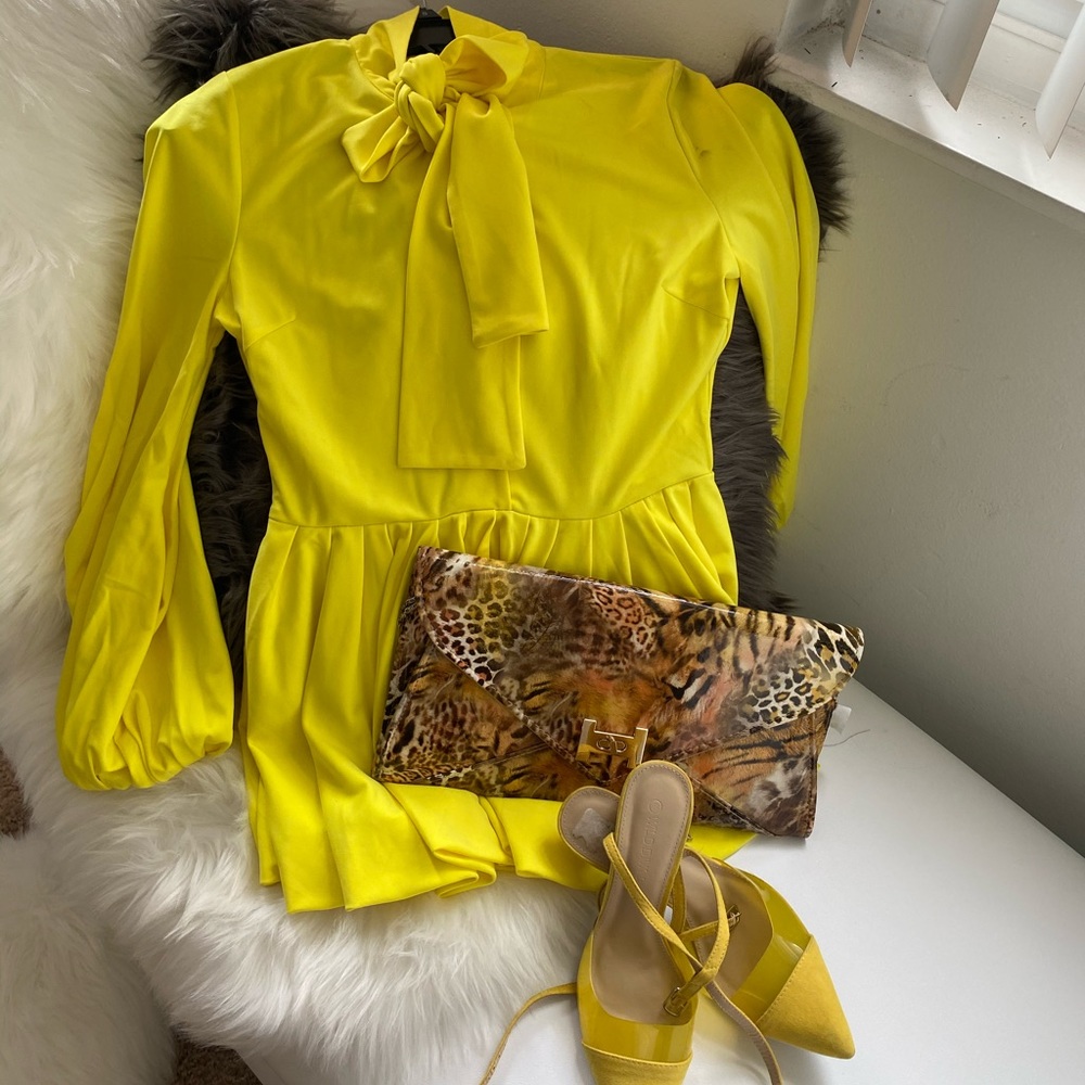Lemon light blouse